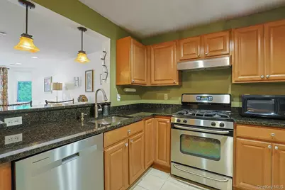 1310 Round Pointe Drive, Haverstraw, NY 10927 - Photo 14