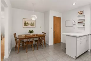 11 Dearborn St, New Rochelle, NY 10801 - Photo 8