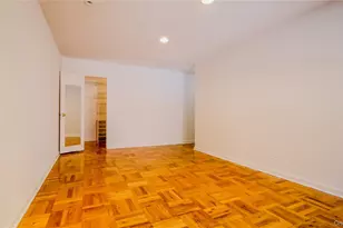20 Canterbury Rd, Great Neck, NY 11021 - Photo 18