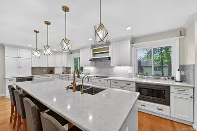 351 Jackson Avenue, New Windsor, NY 12553 - Photo 12