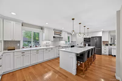 351 Jackson Avenue, New Windsor, NY 12553 - Photo 10