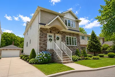 172 Mac Gregor Street, New York, NY 10309 - Photo 2