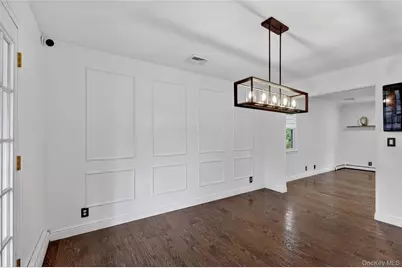 585 Bedford Road, Pleasantville, NY 10570 - Photo 12
