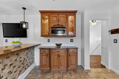 585 Bedford Road, Pleasantville, NY 10570 - Photo 10