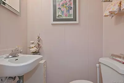6369 Douglaston Parkway #56, Douglaston, NY 11362 - Photo 14
