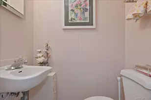 6369 Douglaston Pkwy, Douglaston, NY 11362 - Photo 14