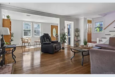 437 Fourth Avenue, Pelham, NY 10803 - Photo 4
