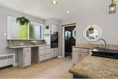 437 Fourth Avenue, Pelham, NY 10803 - Photo 14