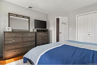 437 Fourth Avenue, Pelham, NY 10803 - Photo 18