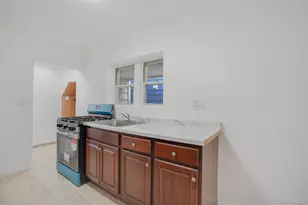 18 W Market St, Hyde Park, NY 12538 - Photo 10