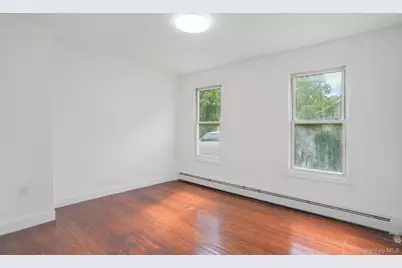 18 W Market Street, Hyde Park, NY 12538 - Photo 14