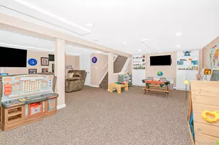 505 Lariat Ln, Bethpage, NY 11714 - Photo 24