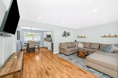 505 Lariat Lane, Bethpage, NY 11714 - Photo 6