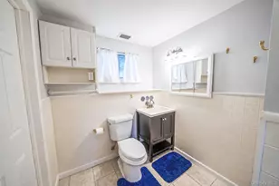 7 Berkeley Ave, Selden, NY 11784 - Photo 18