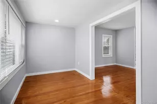 890 Kings Pkwy, Baldwin, NY 11510 - Photo 2