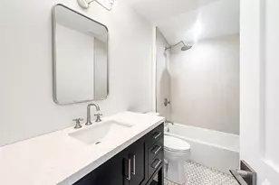 616 Main St, Greenport, NY 11944 - Photo 8