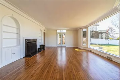 632 Shore Acres Drive, Mamaroneck, NY 10543 - Photo 10