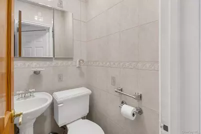 2930 Dudley Avenue, Bronx, NY 10461 - Photo 10