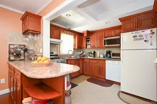 16110 89th Street St, Howard Beach, NY 11414 - Photo 6