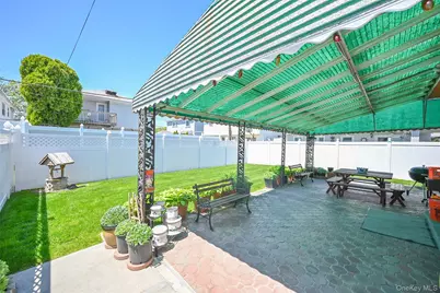 16110 89th Street Street, Howard Beach, NY 11414 - Photo 18
