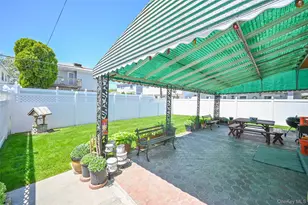 16110 89th Street St, Howard Beach, NY 11414 - Photo 18