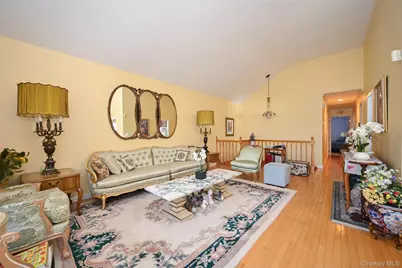 16110 89th Street Street, Howard Beach, NY 11414 - Photo 8