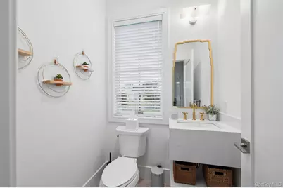 17 Happy Lane, Westhampton Beach, NY 11978 - Photo 12