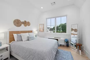 17 Happy Ln, Westhampton Beach, NY 11978 - Photo 14