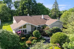 18 Kristi Dr, Muttontown, NY 11753 - Photo 32