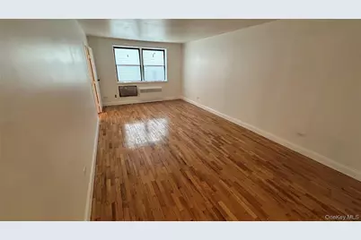 131-11 Kew Gardens Road #1D, Richmond Hill, NY 11418 - Photo 4
