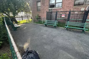 131-11 Kew Gardens Rd, Richmond Hill, NY 11418 - Photo 42