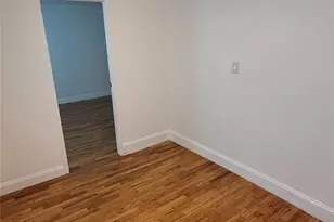 131-11 Kew Gardens Rd, Richmond Hill, NY 11418 - Photo 36