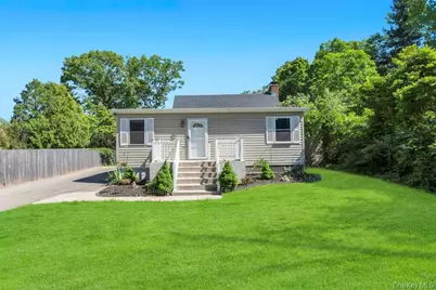 18 Richmond Hill Road, Sound Beach, NY 11789 - Photo 1