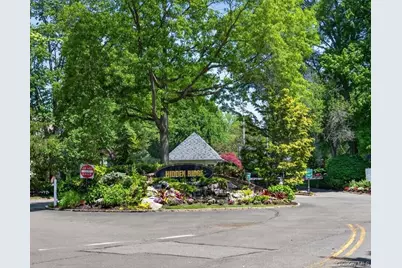 88 Hidden Ridge Drive, Syosset, NY 11791 - Photo 34