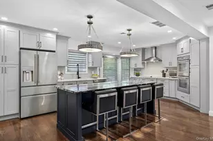 88 Hidden Ridge Dr, Syosset, NY 11791 - Photo 10
