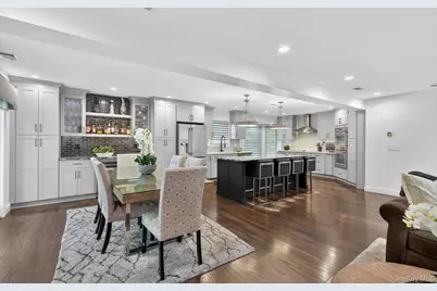 88 Hidden Ridge Drive, Syosset, NY 11791 - Photo 16
