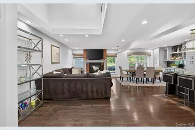 88 Hidden Ridge Drive, Syosset, NY 11791 - Photo 6