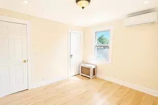 33-15 208th St, Bayside, NY 11361 - Photo 18