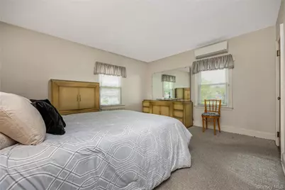 517 Herzel Boulevard, West Babylon, NY 11704 - Photo 10