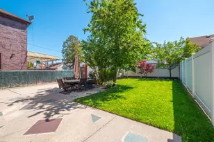 76-11 173rd St, Fresh Meadows, NY 11366 - Photo 34