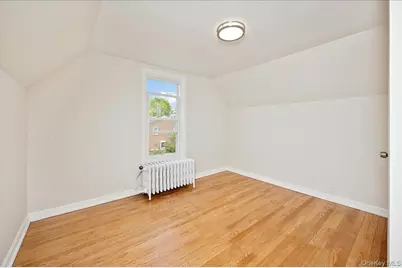 42 Glen Road, Eastchester, NY 10709 - Photo 14