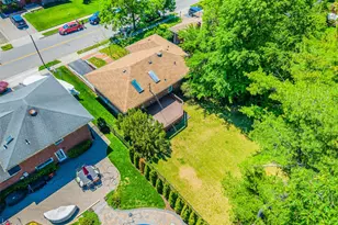 173 N Marginal Rd, Jericho, NY 11753 - Photo 6