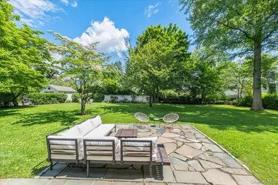 294 Weaver Street, Larchmont, NY 10538 - Photo 34