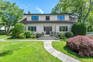 294 Weaver St, Larchmont, NY 10538 - Photo 2