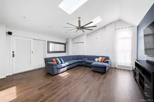 449 Chelsea Ave, West Babylon, NY 11704 - Photo 22
