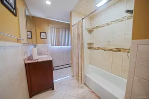 6 Sachem Ct, Farmingville, NY 11738 - Photo 24