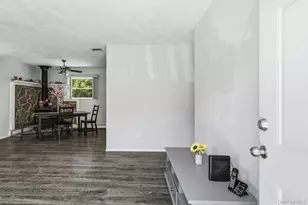1072 Connetquot Ave, Central Islip, NY 11722 - Photo 8
