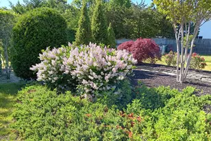 1072 Connetquot Ave, Central Islip, NY 11722 - Photo 40