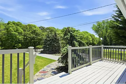 1072 Connetquot Avenue, Central Islip, NY 11722 - Photo 6