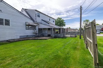 3960 Wellwood Road, Seaford, NY 11783 - Photo 26